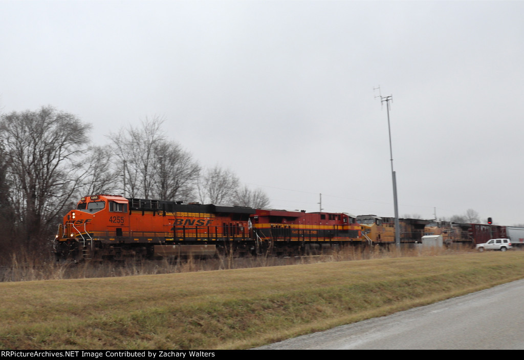 BNSF 4255